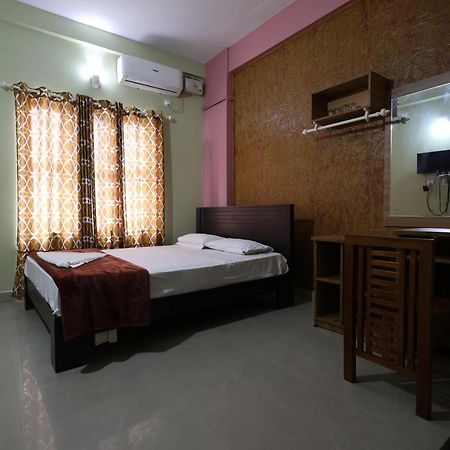 Wayanad Regal Residency Hotell Kalpatta Eksteriør bilde