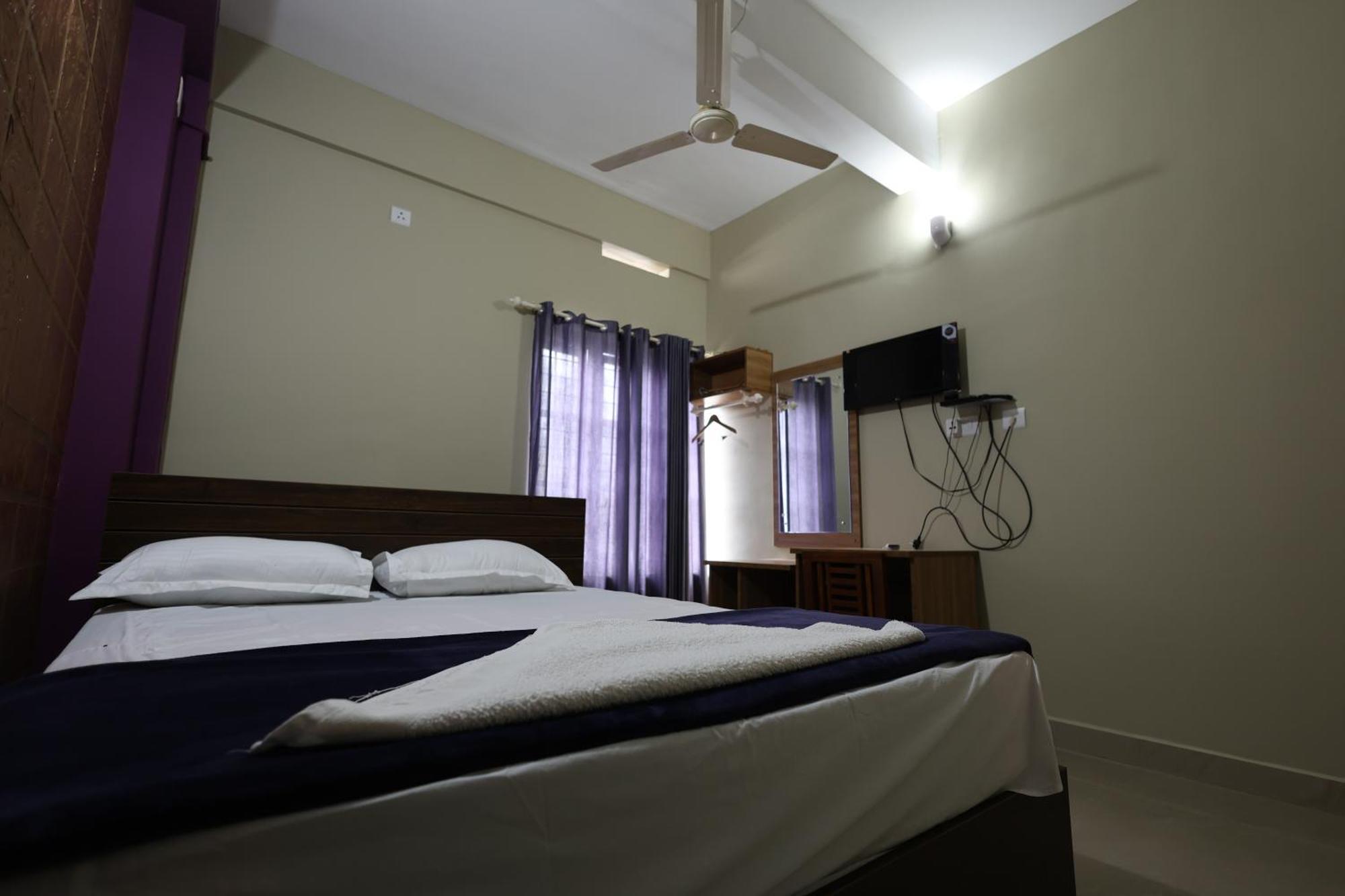 Wayanad Regal Residency Hotell Kalpatta Eksteriør bilde
